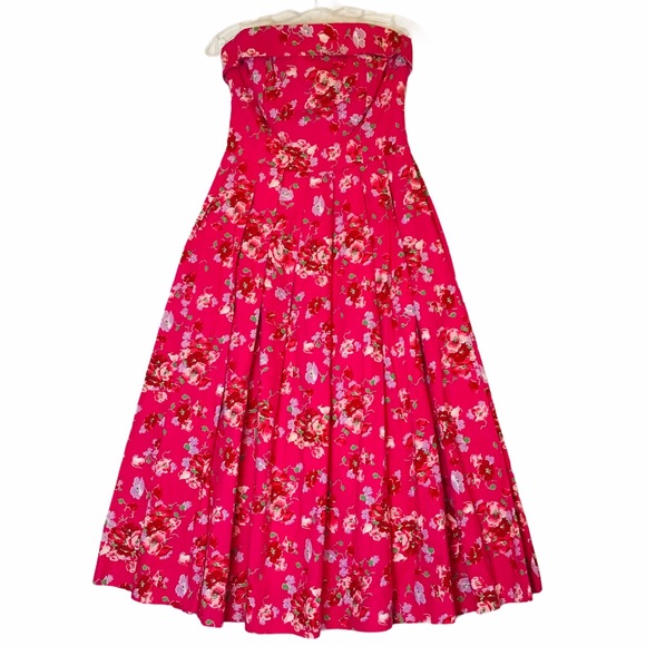 Laura Ashley Dresses & Skirts - Laura Ashley Cottage Core Floral Strapless Dress